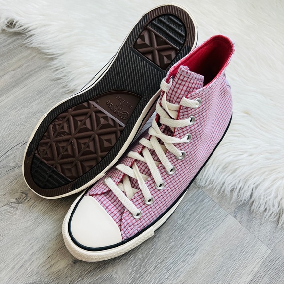 NWT Converse Chuck Taylor All Star Checkered Women’s Shoes - Picture 3 of 7